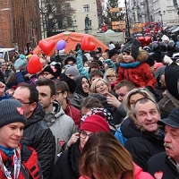 WOŚP na Rynku Staromiejskim w Toruniu